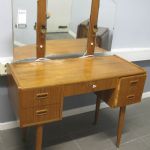 593 3227 DRESSING TABLE